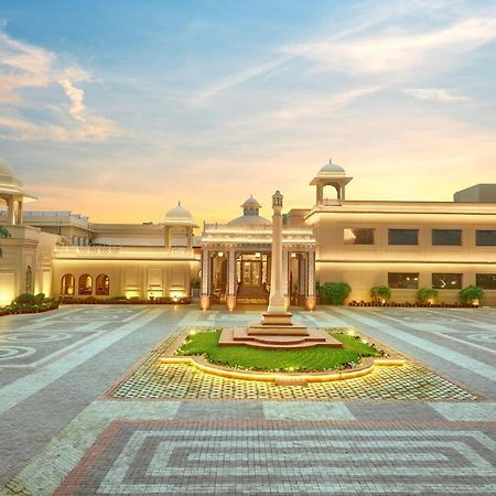 Heritage Village Resort&Spa Manesar-Gurgaon Exteriör bild